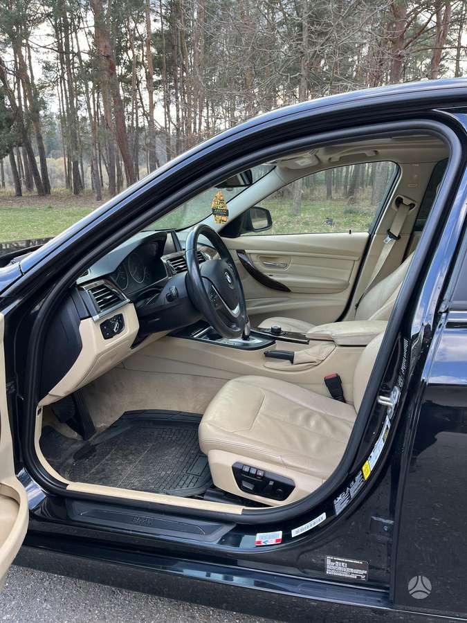 BMW 328, 2.0 l., Седан