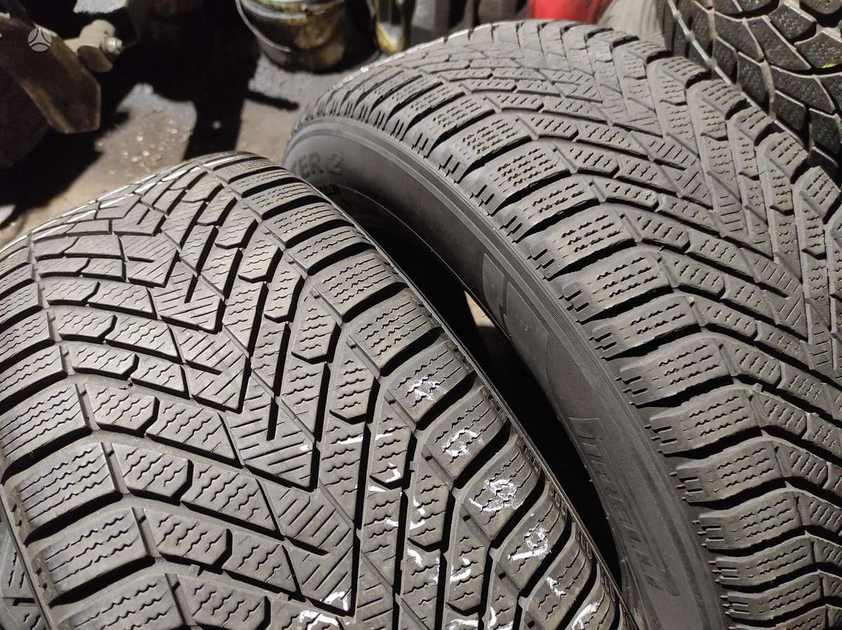 Semperit UniversaliosZiemines, winter 235/60 R18