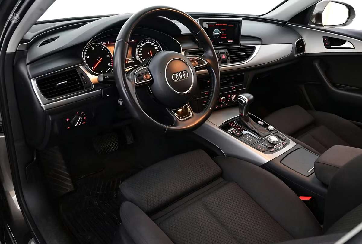 Audi A6, 2.0 l., Седан