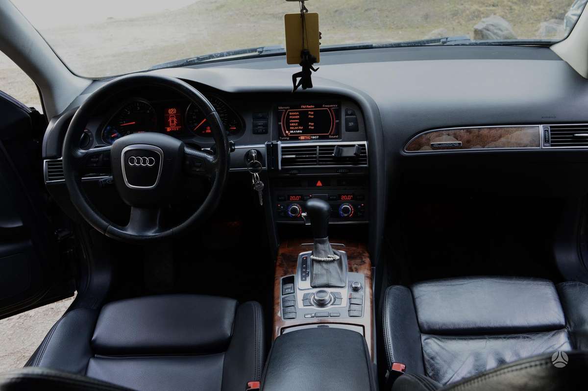 Audi A6, 3.0 l., Седан