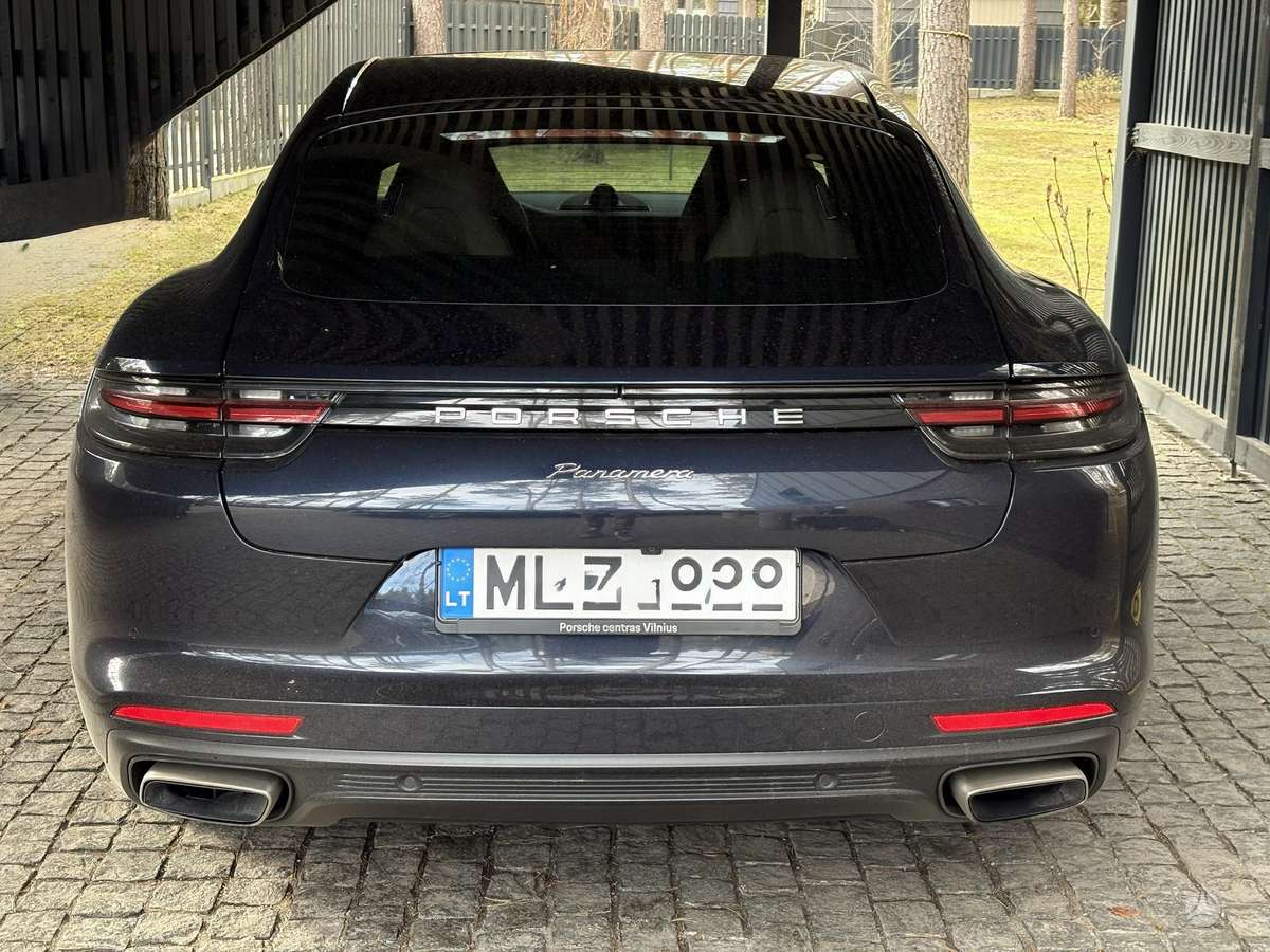 Porsche Panamera, 3.0 l., hatchback