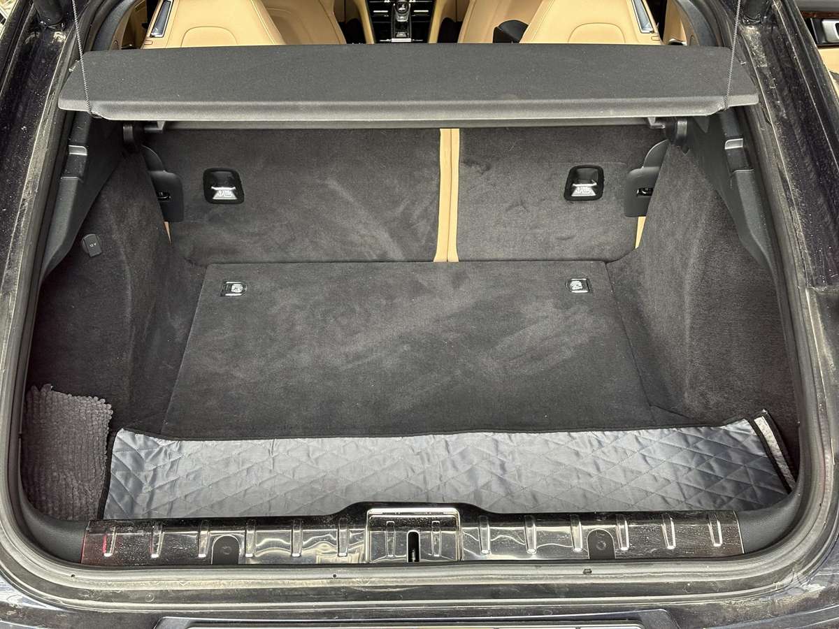 Porsche Panamera, 3.0 l., hatchback