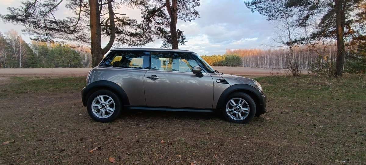 Mini One, 1.6 l., hatchback
