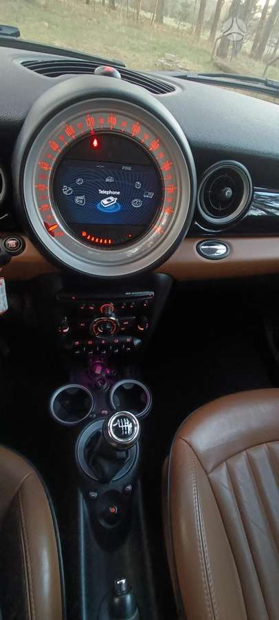 Mini One, 1.6 l., hatchback