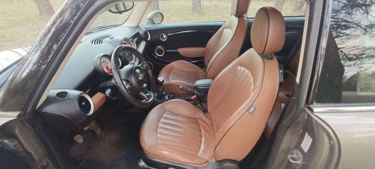 Mini One, 1.6 l., hatchback
