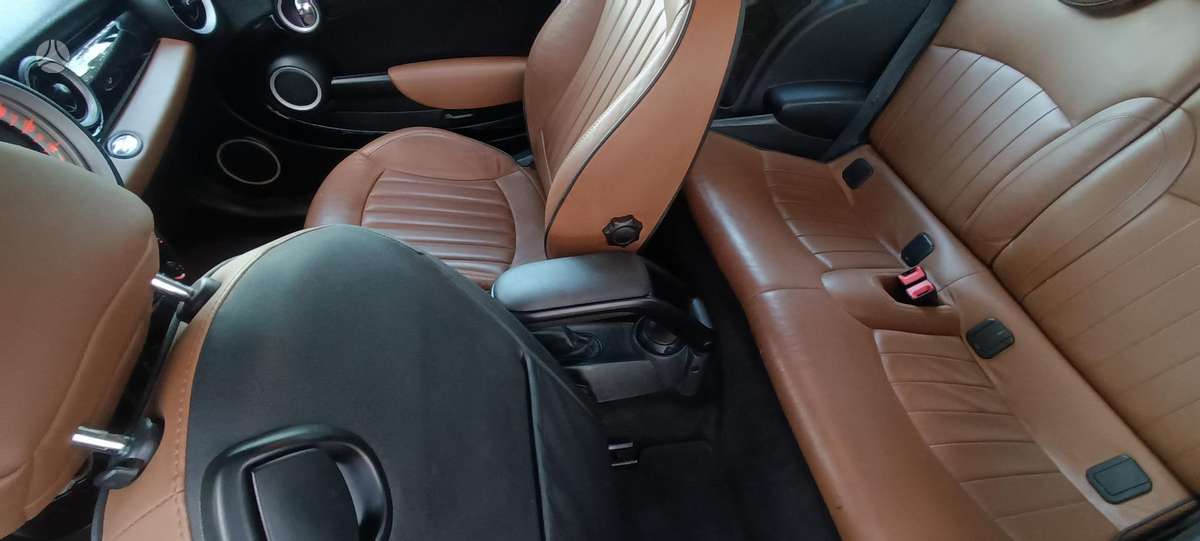 Mini One, 1.6 l., hatchback
