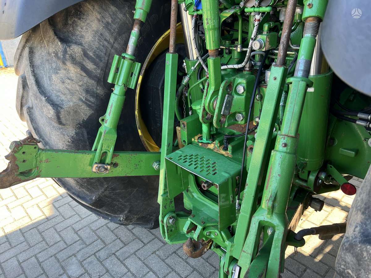 John Deere 6210R, тракторы