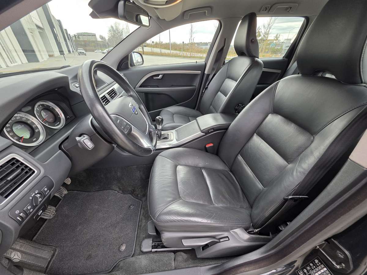 Volvo V70, 1.6 l., Универсал