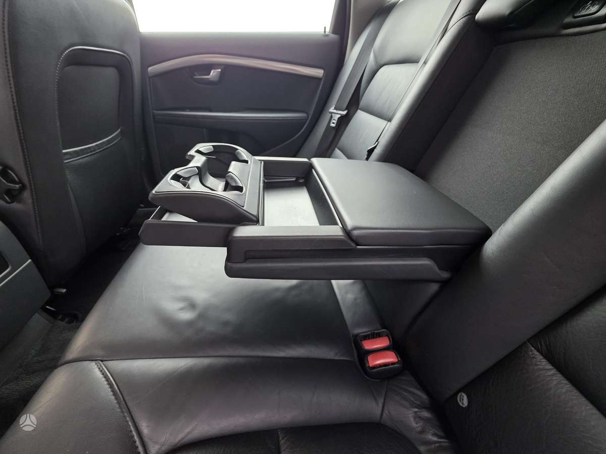 Volvo V70, 1.6 l., Универсал