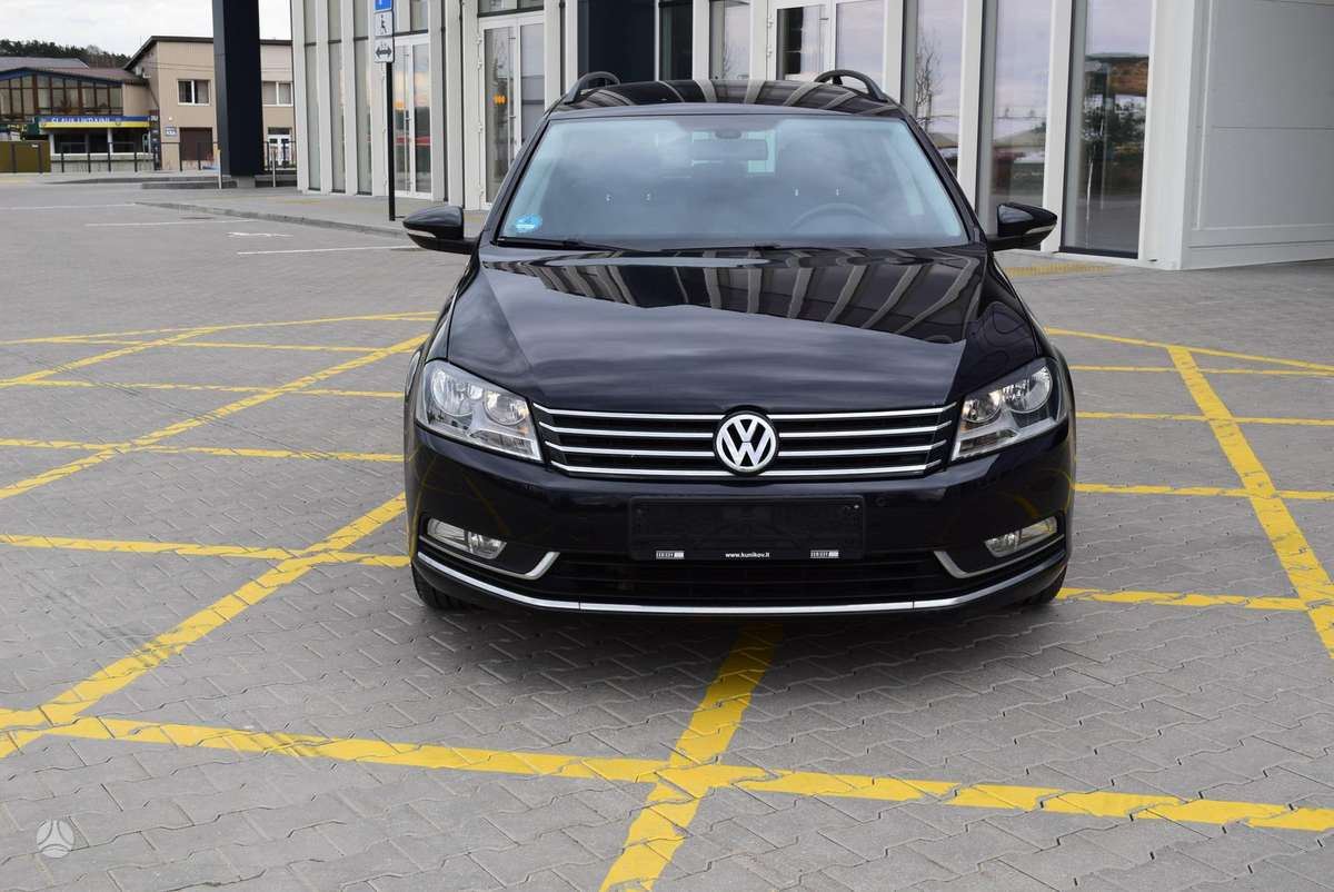 Volkswagen Passat - 2