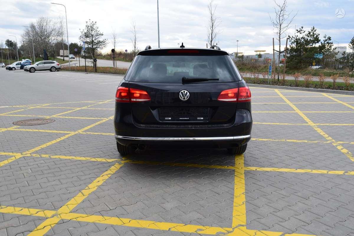 Volkswagen Passat - 6