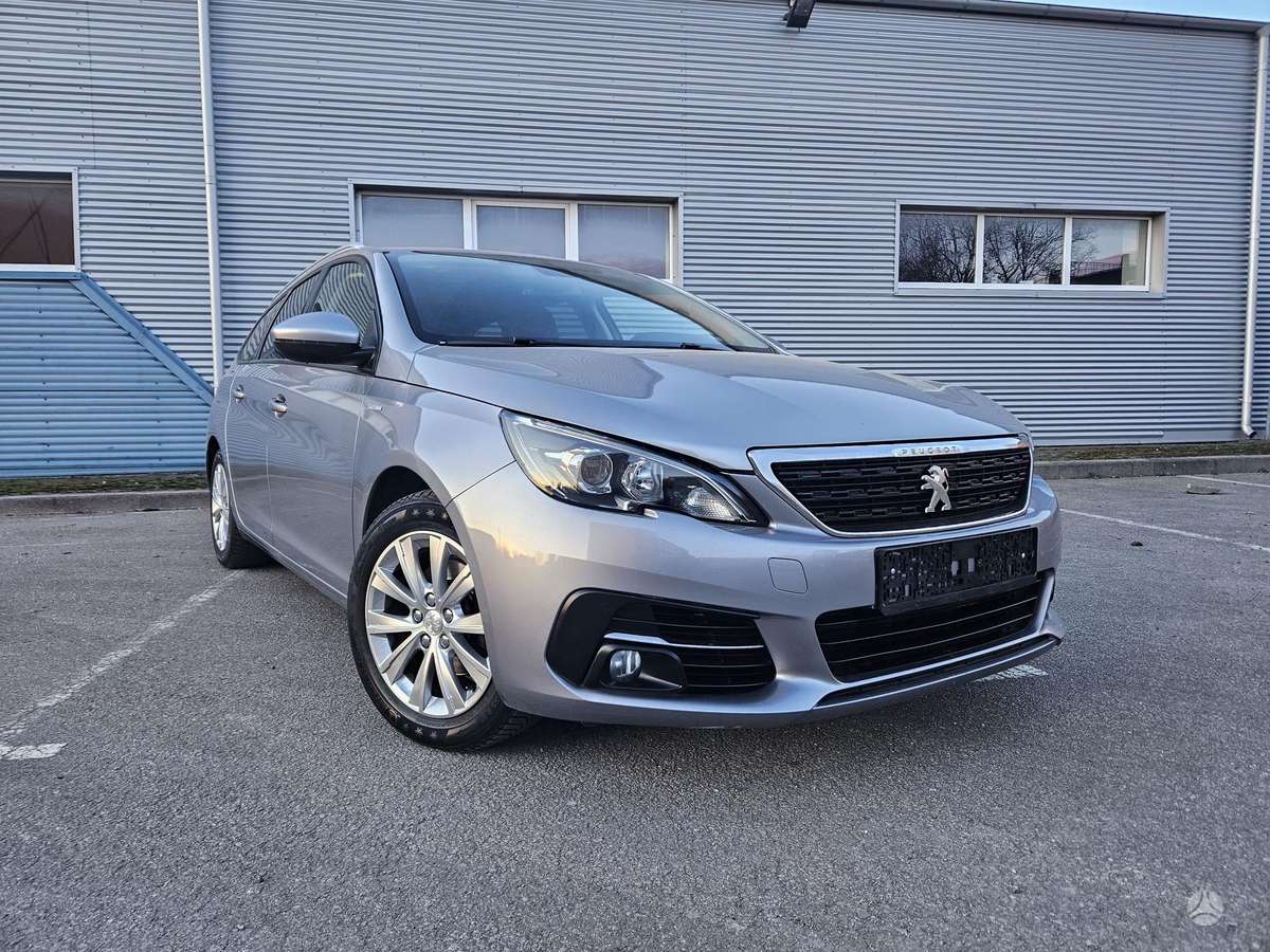 Peugeot 308, 1.2 l., Универсал
