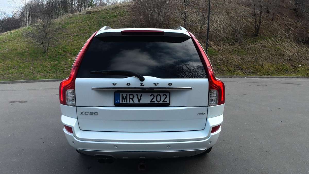Volvo XC90 - 2