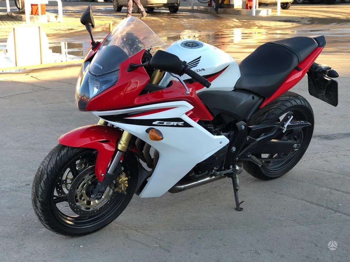 Honda CBR, touring / sport touring