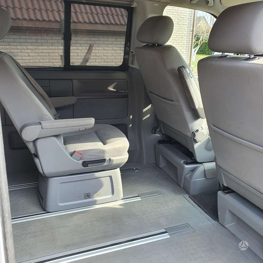 Volkswagen Multivan, 2.5 l., Универсал