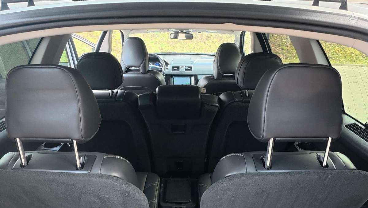 Volvo XC90 - 9