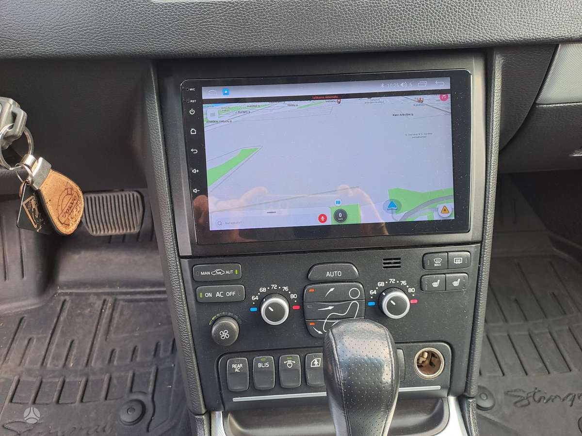 Volvo XC90 - 10