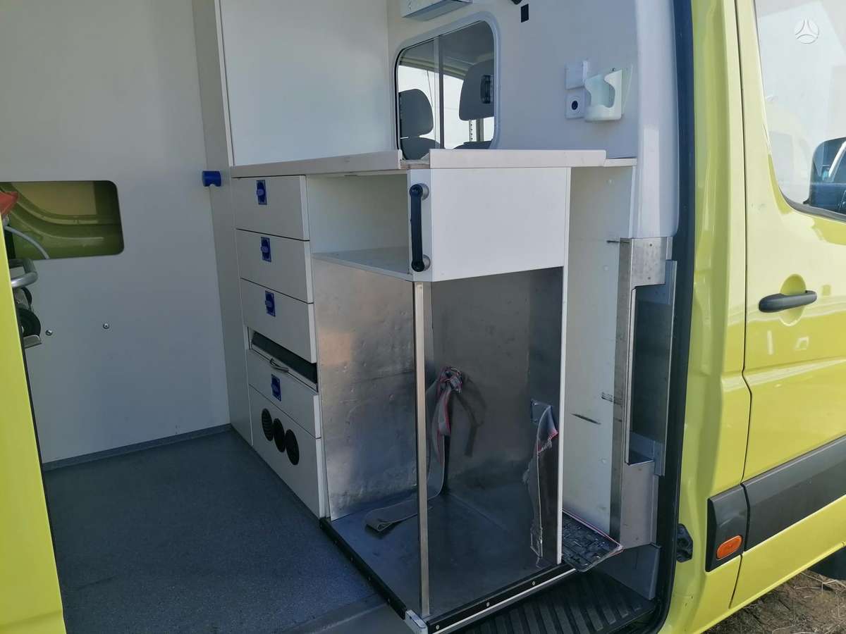 Mercedes-Benz SPRINTER 313, other