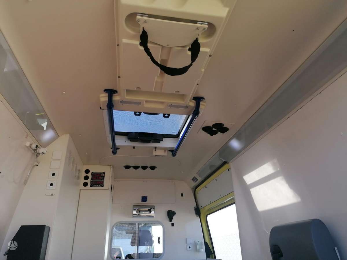 Mercedes-Benz SPRINTER 313, other