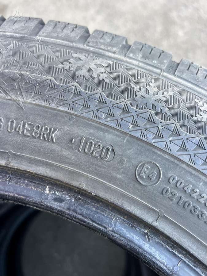Continental, всесезонные 215/65 R16