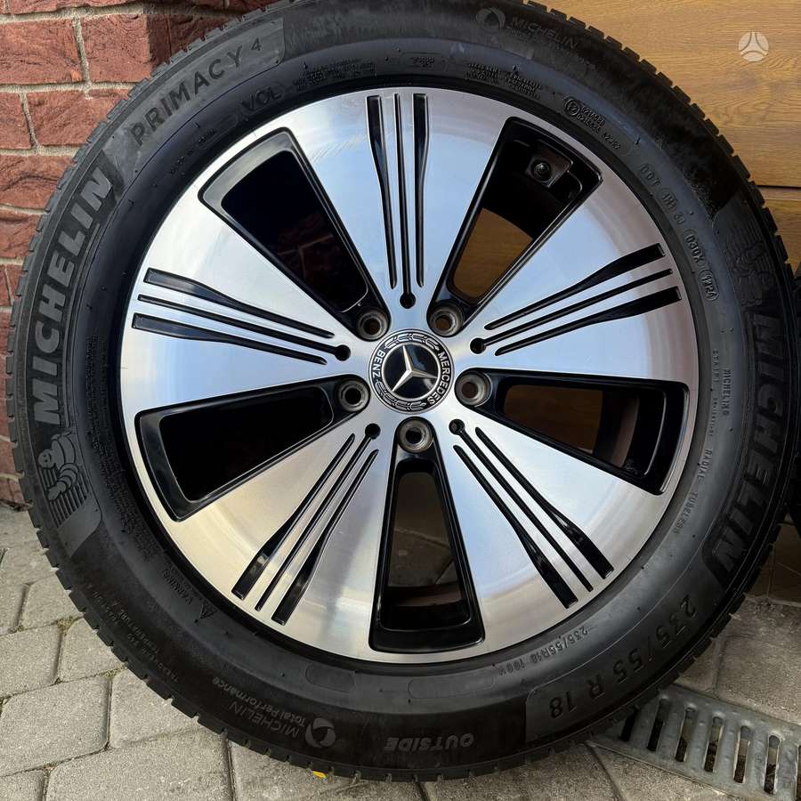Mercedes-Benz EQB, light alloy, R18