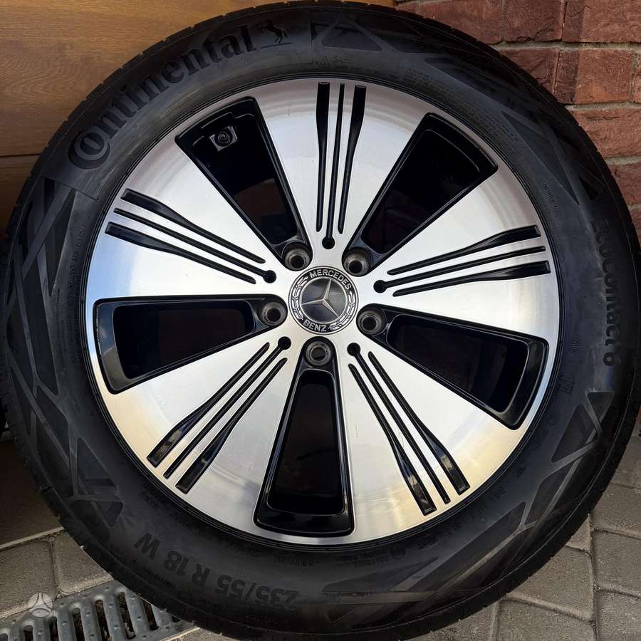 Mercedes-Benz EQB, light alloy, R18