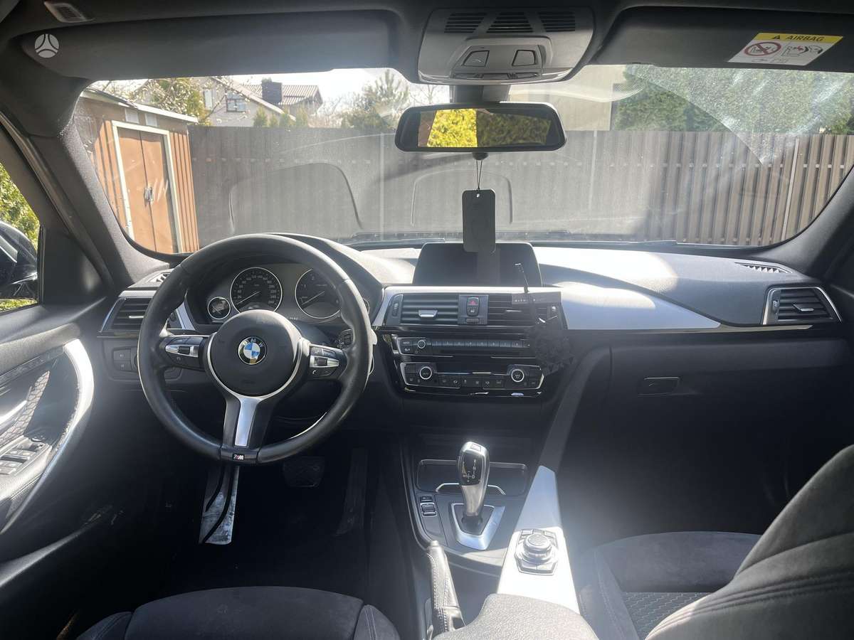 BMW 320, 2.0 l., wagon