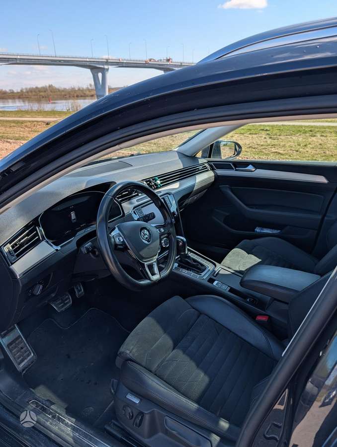 Volkswagen Passat, 1.6 l., Универсал