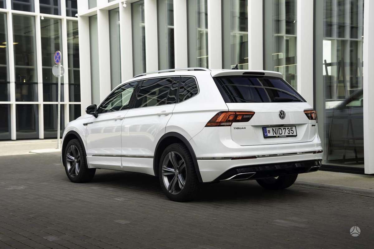 Volkswagen Tiguan - 5