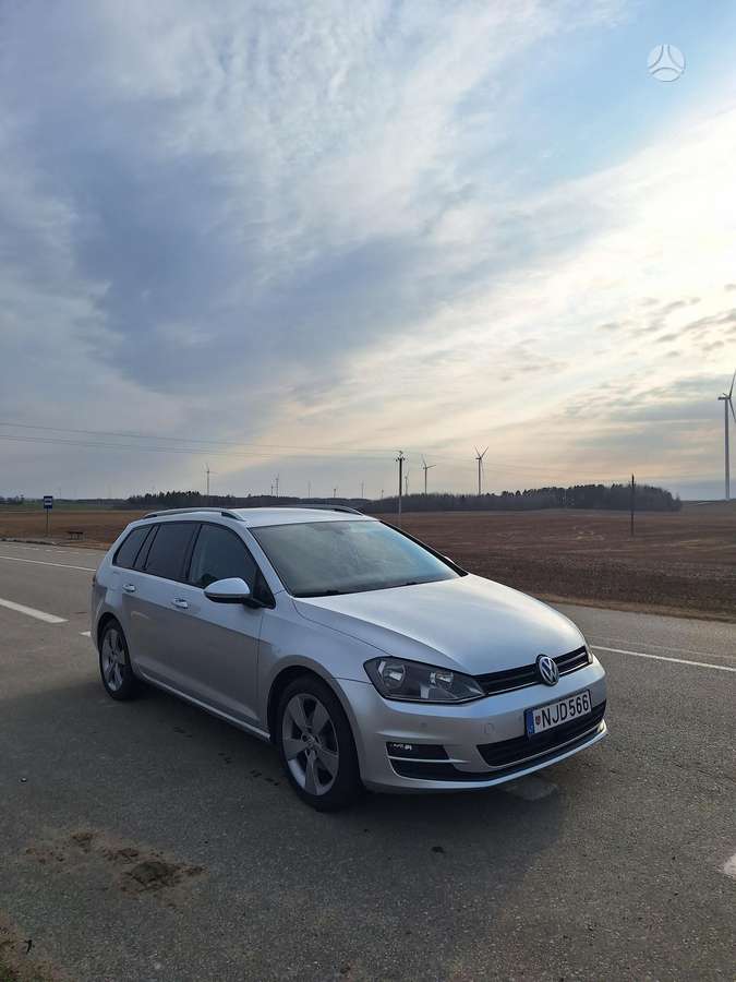 Volkswagen Golf - 7