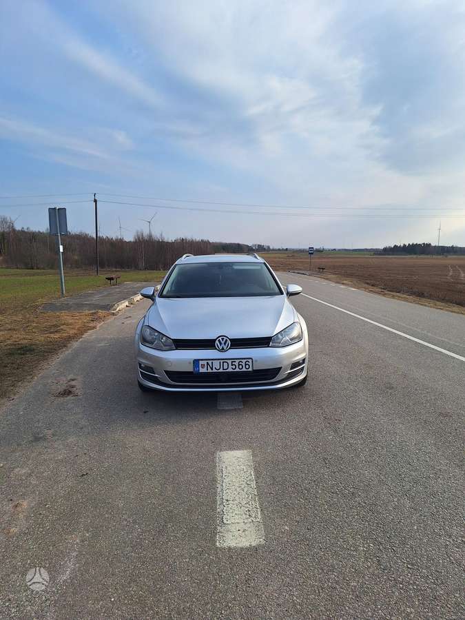 Volkswagen Golf - 9