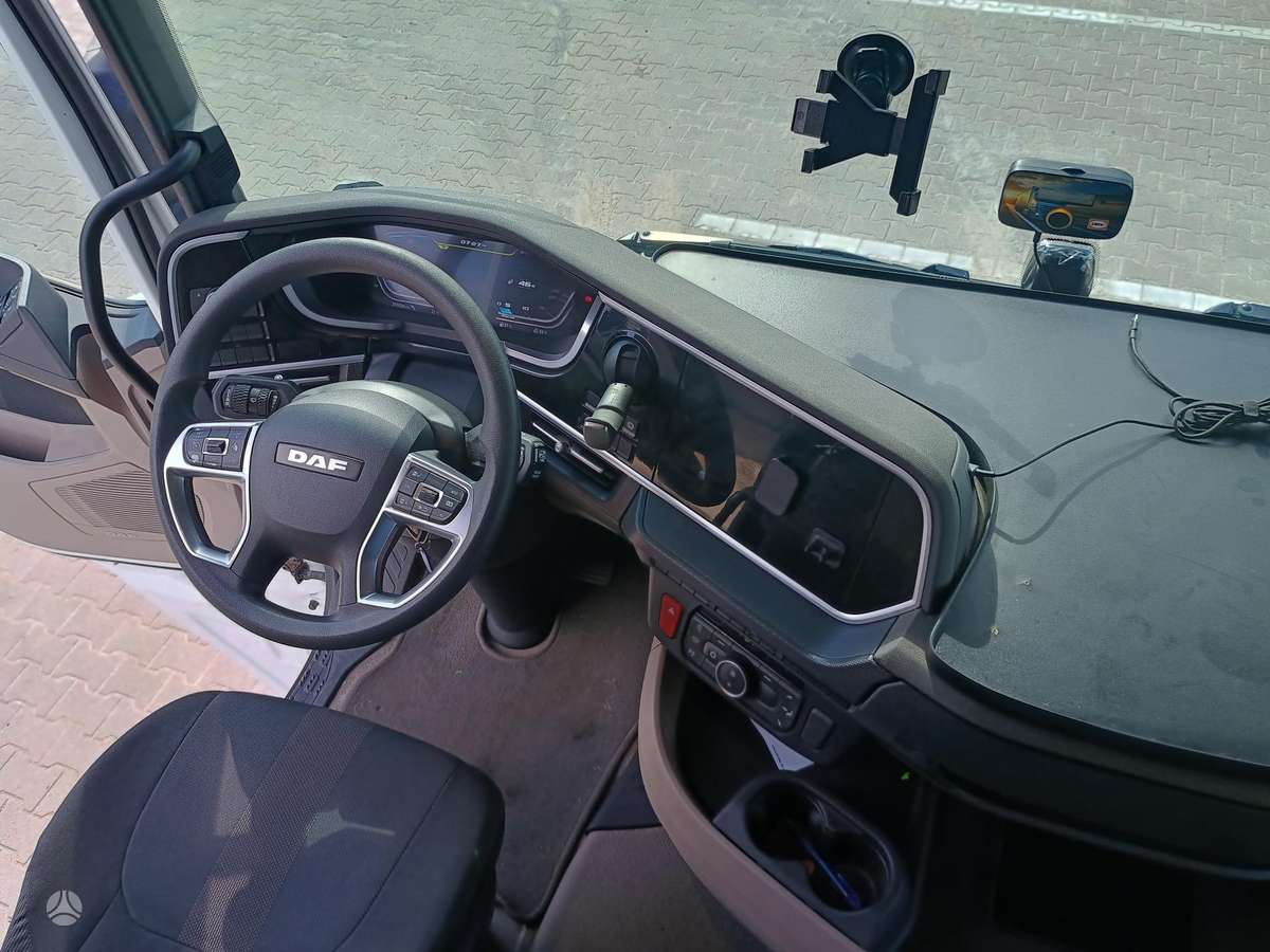 DAF XG480FT, double sleeper