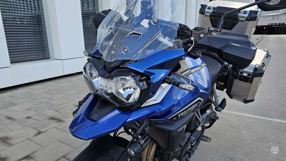 Triumph Tiger 1215cc, enduro / adventure