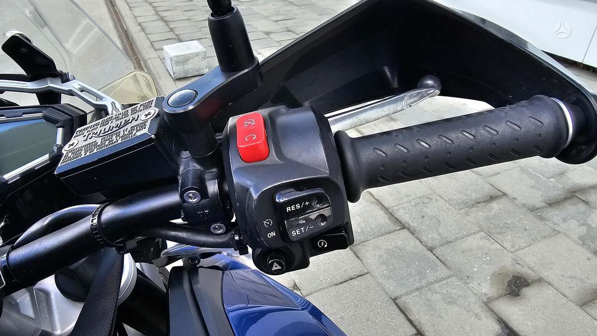Triumph Tiger 1215cc, enduro / adventure