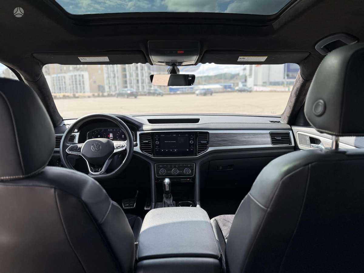 Volkswagen Atlas Cross Sport, 2.0 l., off-road / crossover