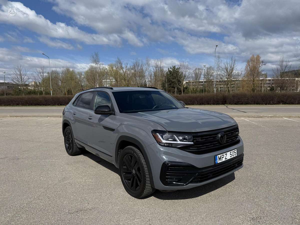 Volkswagen Atlas Cross Sport, 2.0 l., off-road / crossover