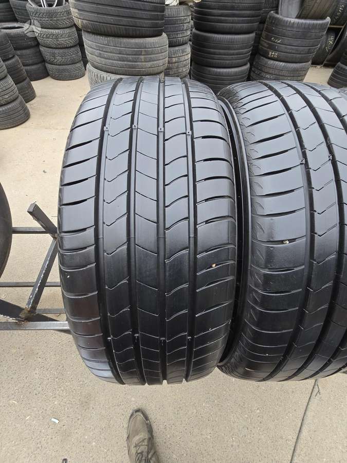 Kumho Ecstatic hs 51, летние 215/55 R18