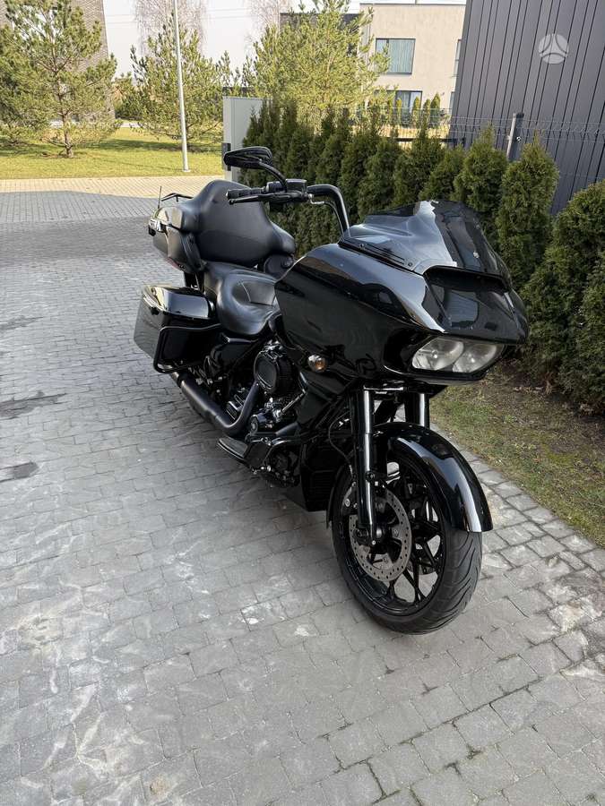 Harley-Davidson Road Glide 1868cc, чопперы / круизеры / custom
