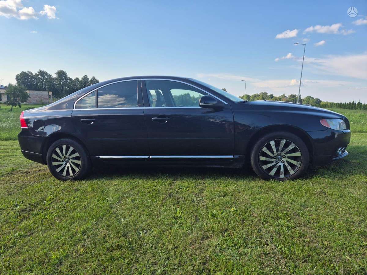 Volvo S80, 2.0 l., Седан