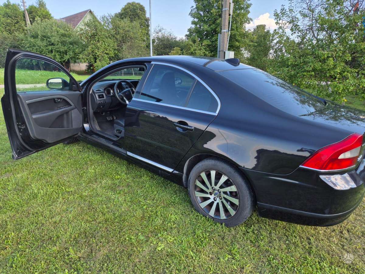 Volvo S80, 2.0 l., Седан