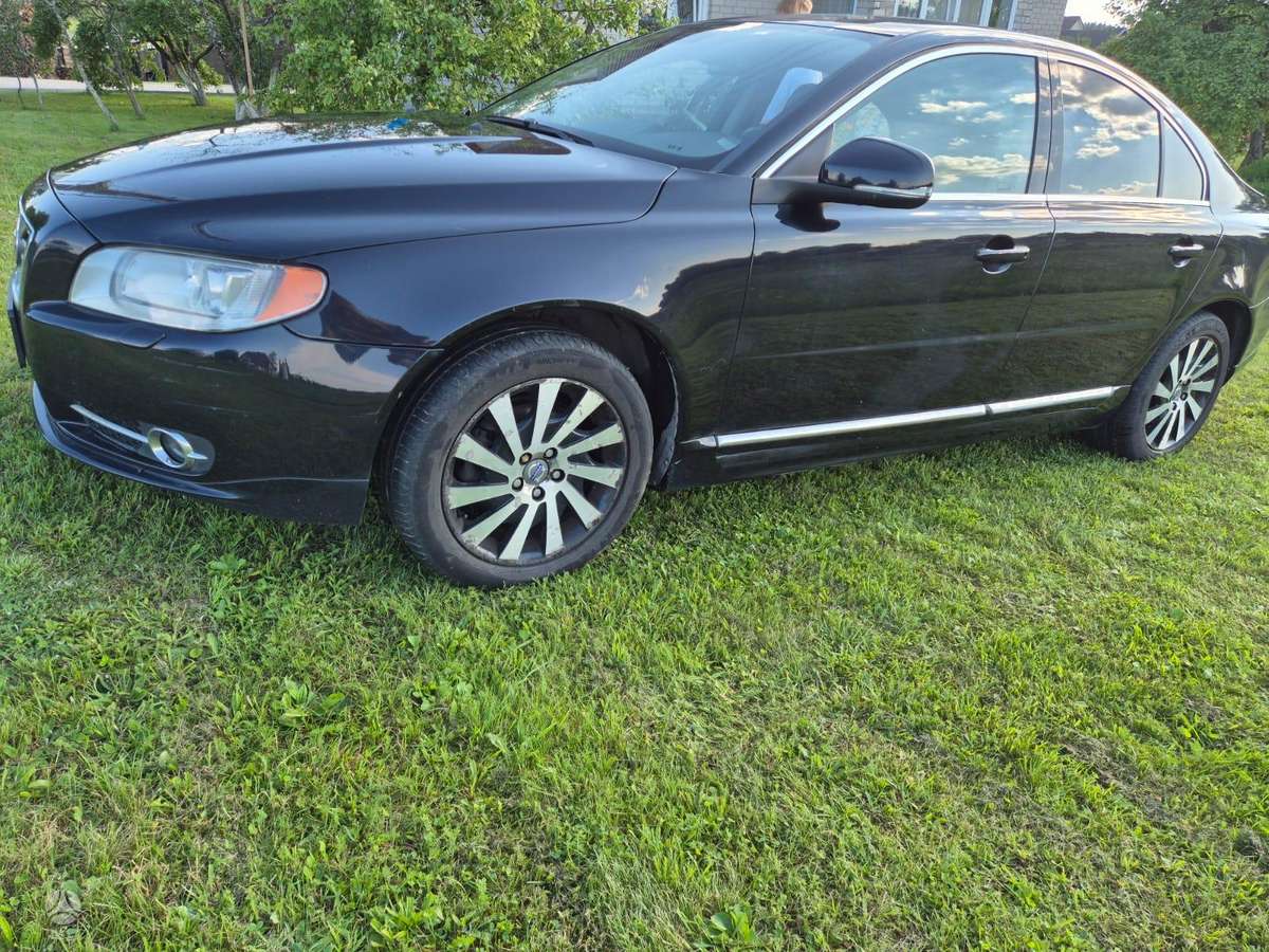 Volvo S80, 2.0 l., Седан