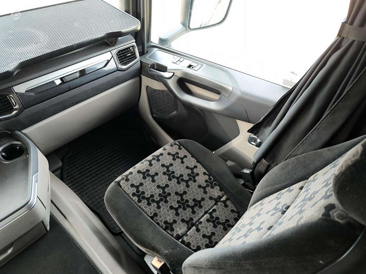 Scania R450 be EGR, double sleeper