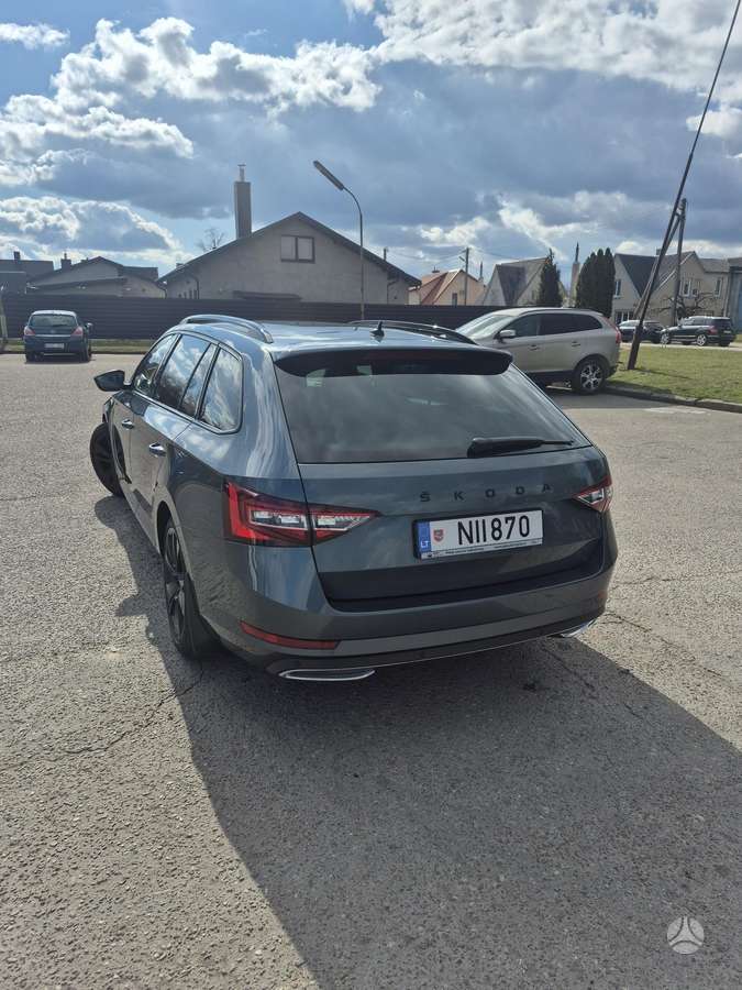 Skoda Superb, 2.0 l., Универсал