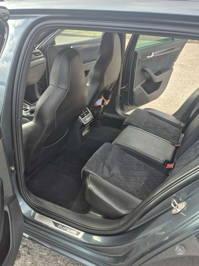 Skoda Superb, 2.0 l., Универсал