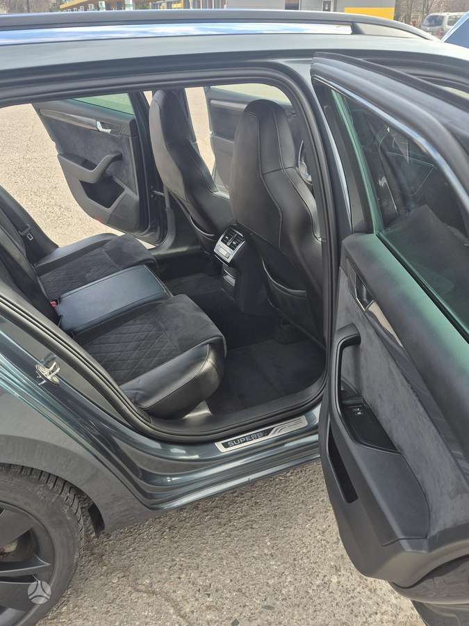 Skoda Superb, 2.0 l., Универсал