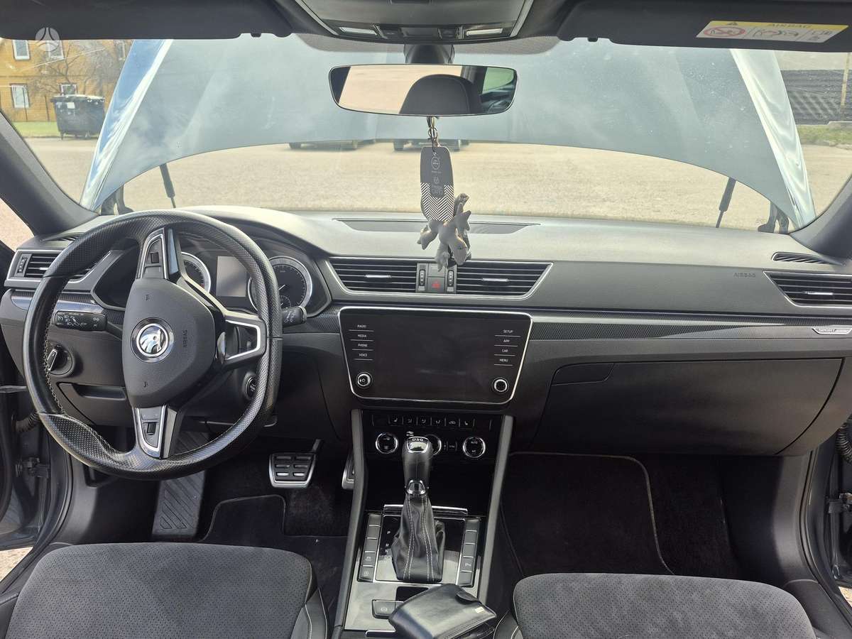 Skoda Superb, 2.0 l., universalas