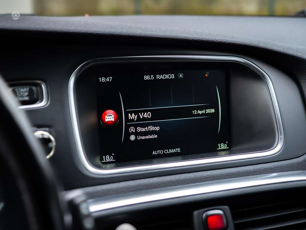 Volvo V40, 2.0 l., Хэтчбек
