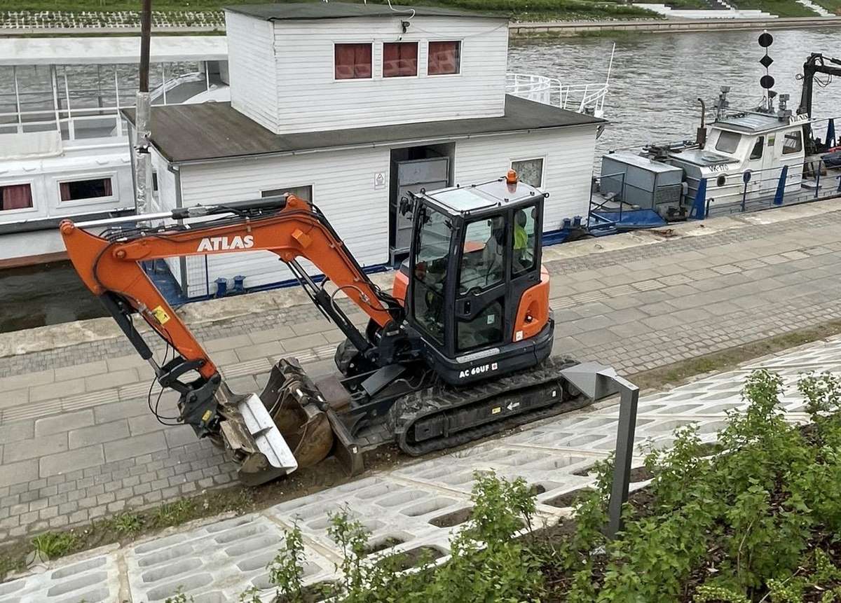 Atlas AC60UF, mini excavator