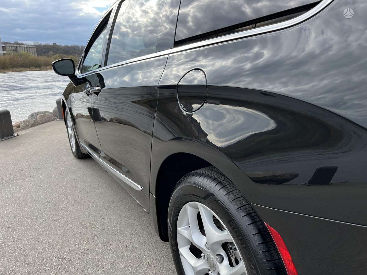 Chrysler Pacifica, 3.6 l., Минивэн