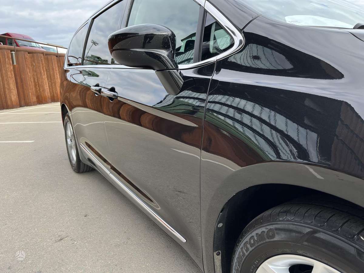 Chrysler Pacifica, 3.6 l., Минивэн